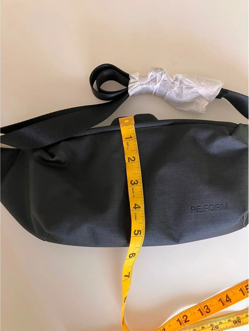 NWOT RE:FORM ES:01 Essential Sling Bag 1.2L Minimalist Weatherproof Black Unisex